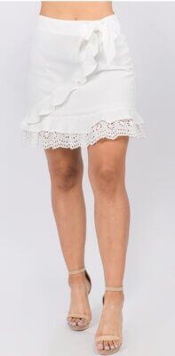 Falda Blanca LIneUp Boutique